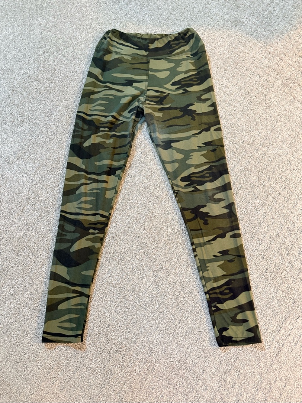 Women’s Athletic Leggings - Green Camouflage